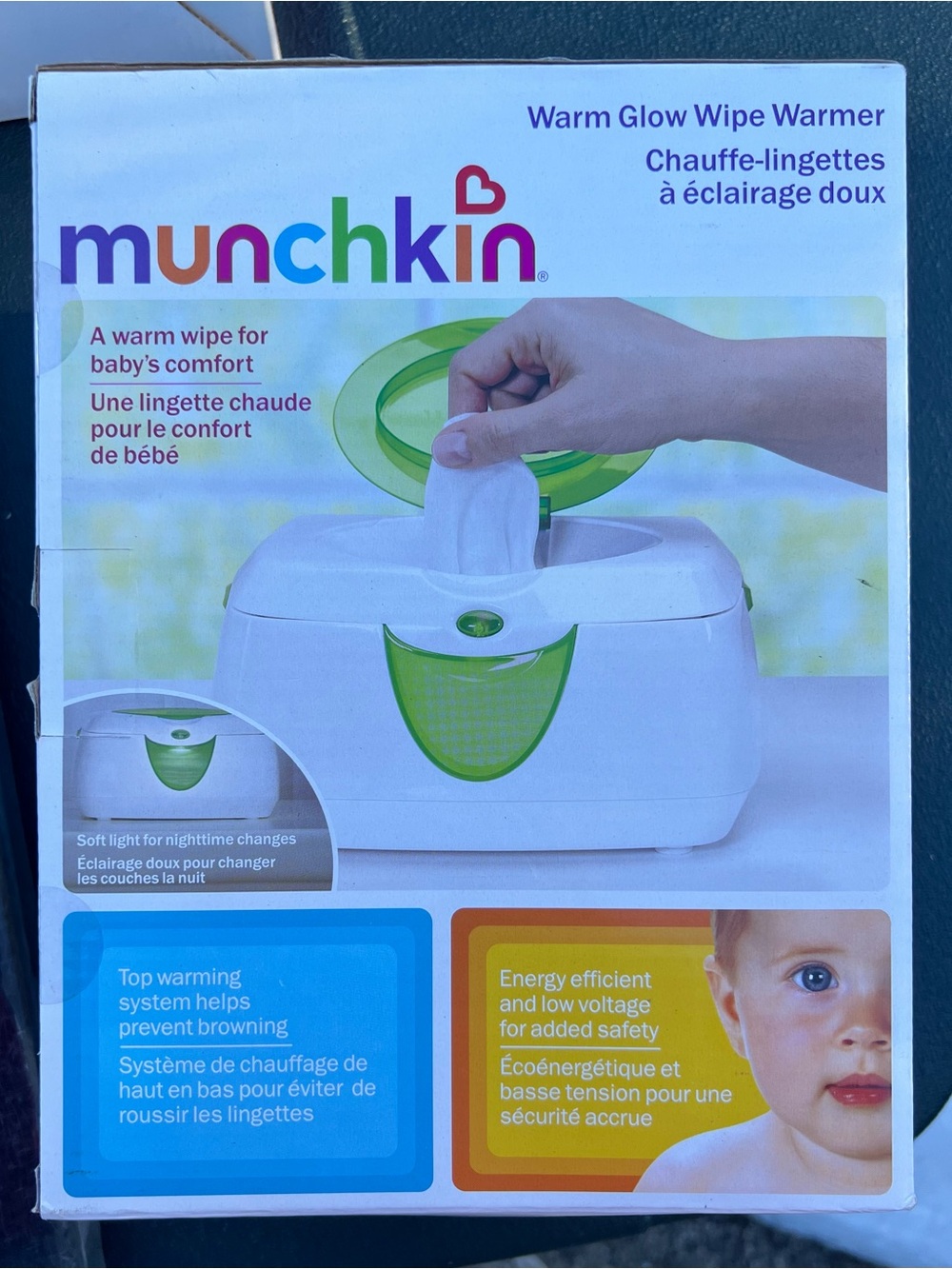 Munchkin Warm Glow Wipe Warmer — White with Green Accent